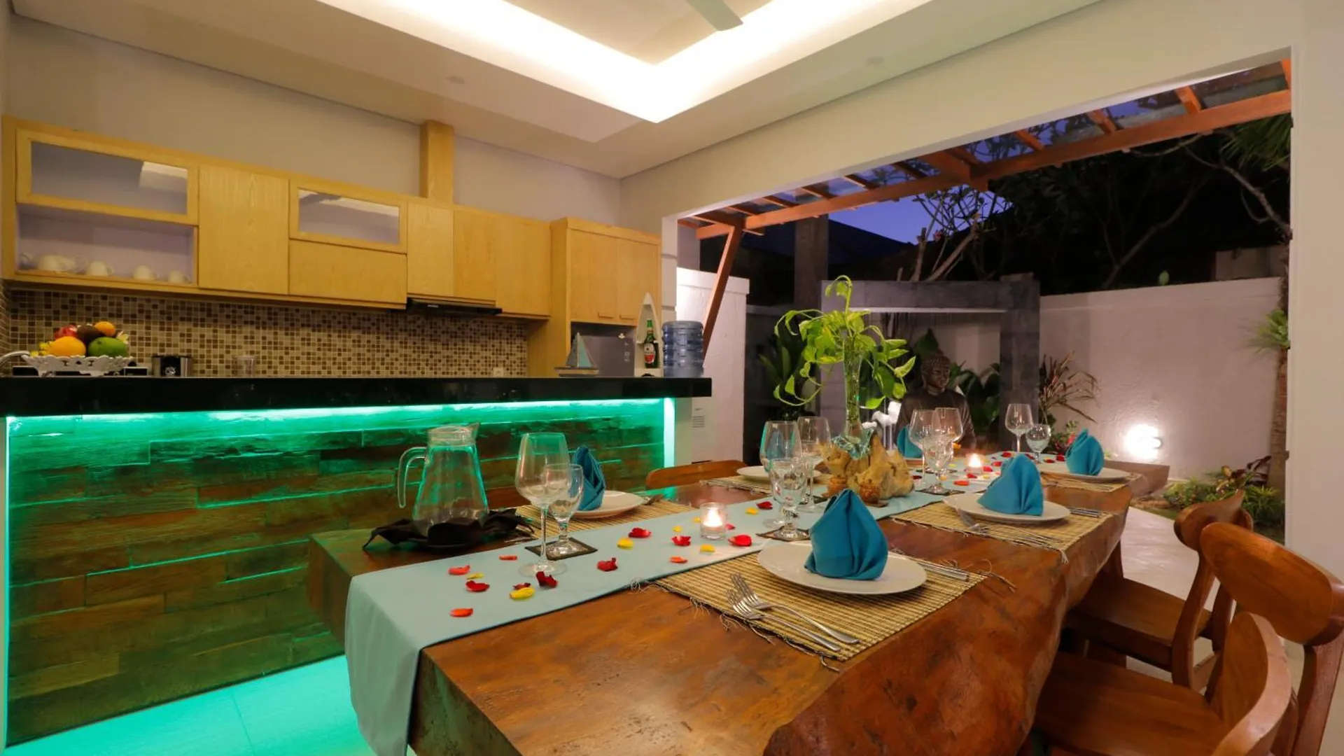 Sudha Villa Bali A Seminyak  Indonesia